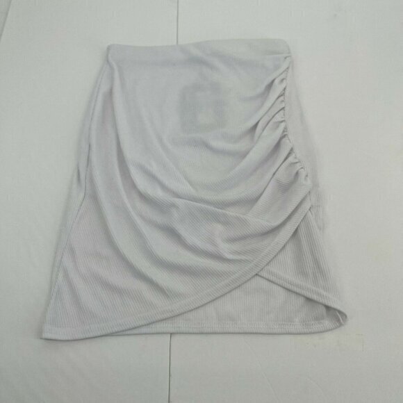 PrettyLittleThing Skirt 6 Womens Shape White Ribbed Bodycon Lightweight Knit New - Picture 1 of 12